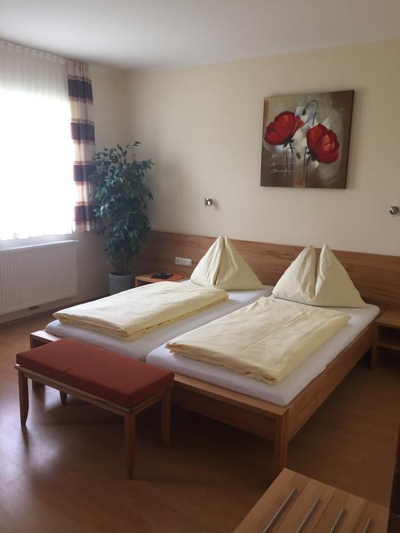 Gasthaus Hotel Feldschlange Ried im Innkreis Εξωτερικό φωτογραφία